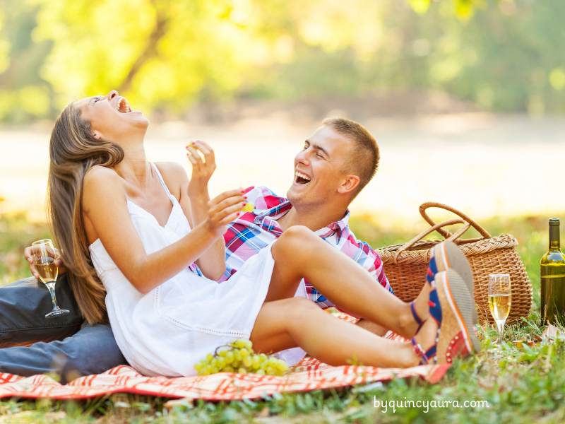 How to Plan a Valentine’s Day Picnic (That Feels Thoughtful, Not Stressful)
