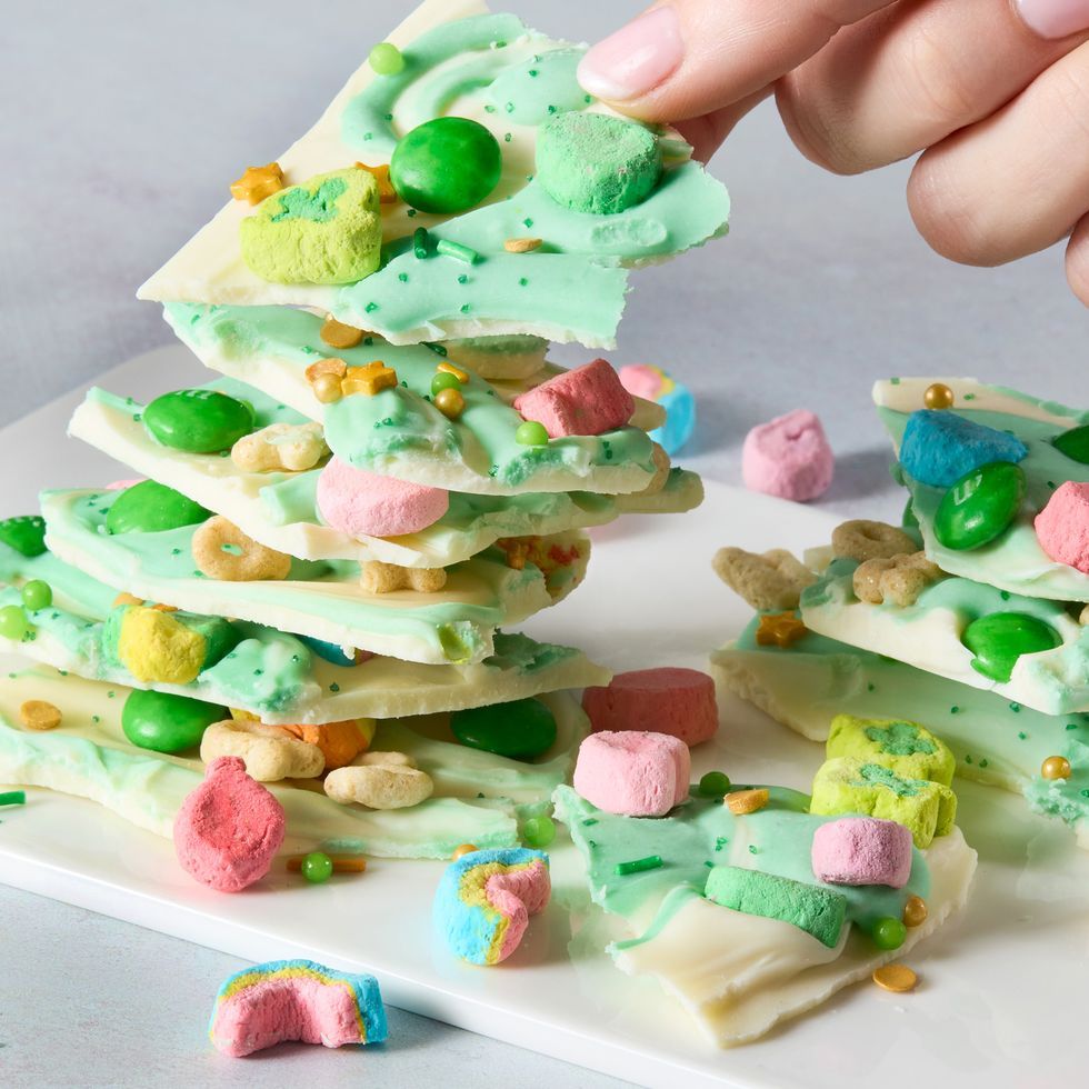 Pistachio and White Chocolate Bark