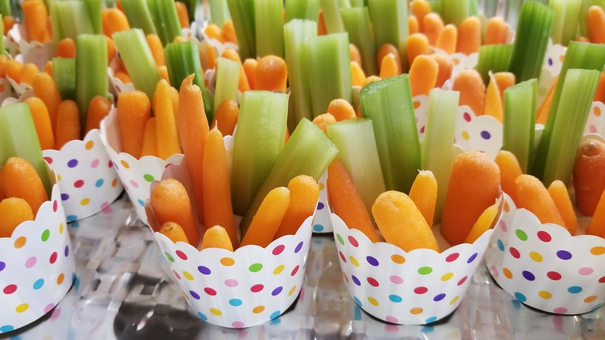 Easter Veggie Cups