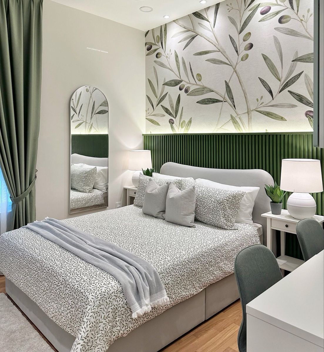 A neatly arranged room.