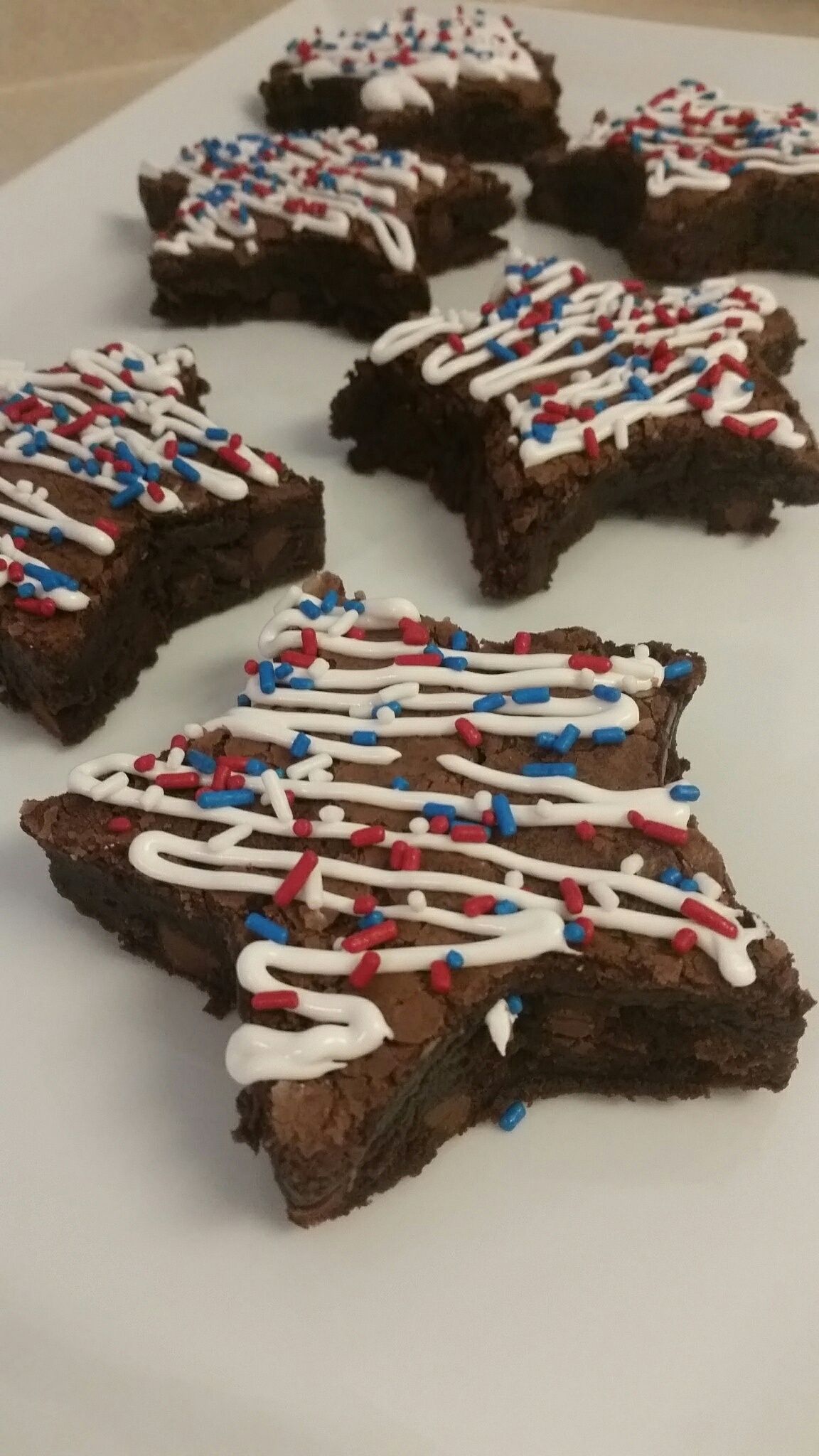 Star Shaped Brownie Bites