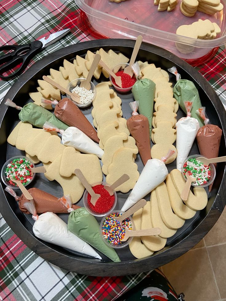 Create a Cookie Decorating Tray