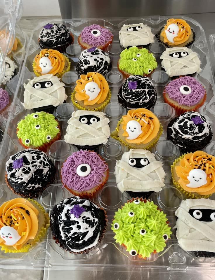 Match Your Cupcakes to Your Decorations