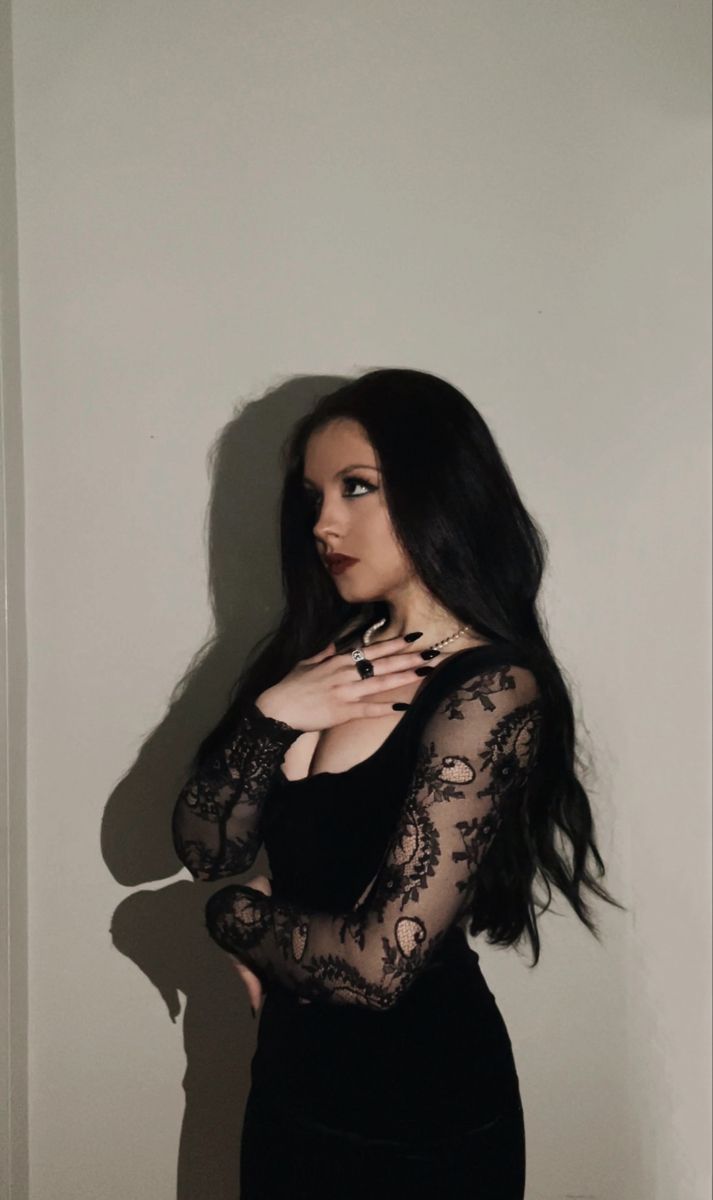 black dress vibes