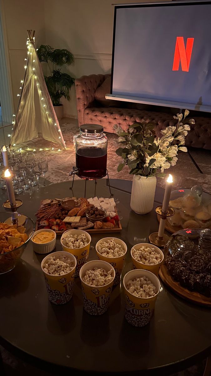 Plan a Simple Christmas Movie Night Menu
